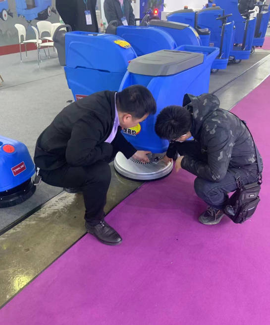 巴音郭楞小型电动洗地机是否适合用于环卫保洁